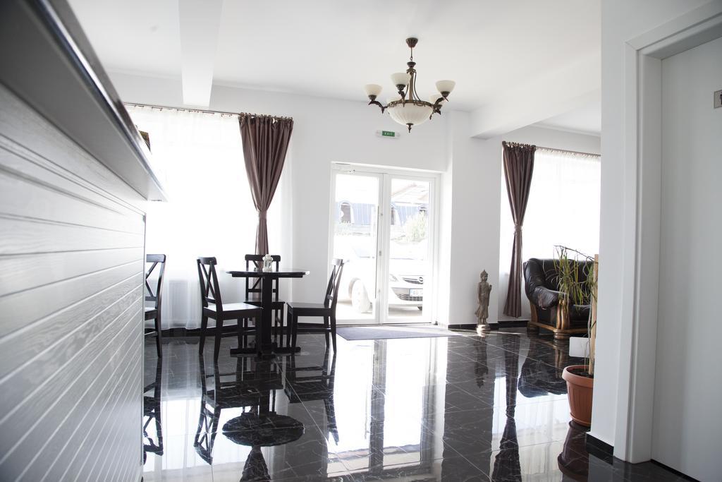 Hotel Nova Residence Popesti-Leordeni Экстерьер фото