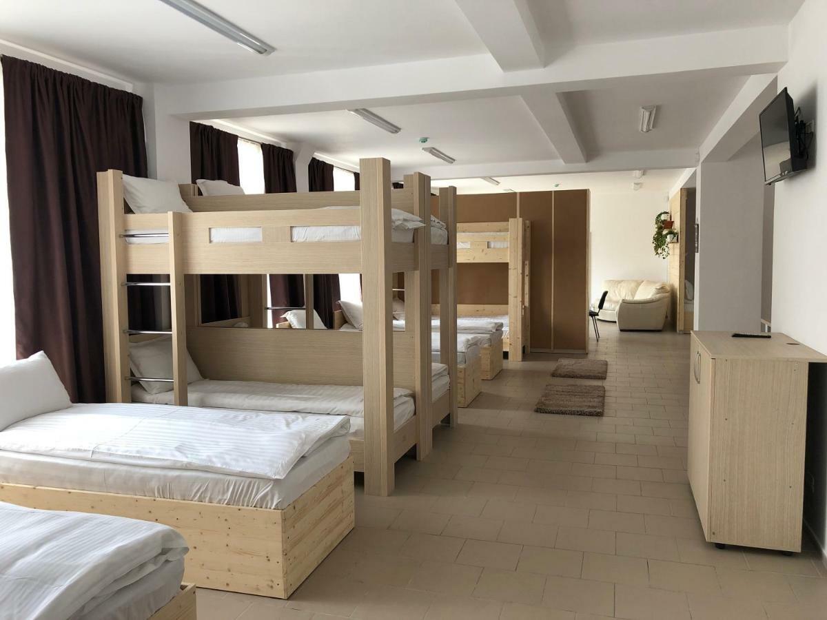 Hotel Nova Residence Popesti-Leordeni Экстерьер фото