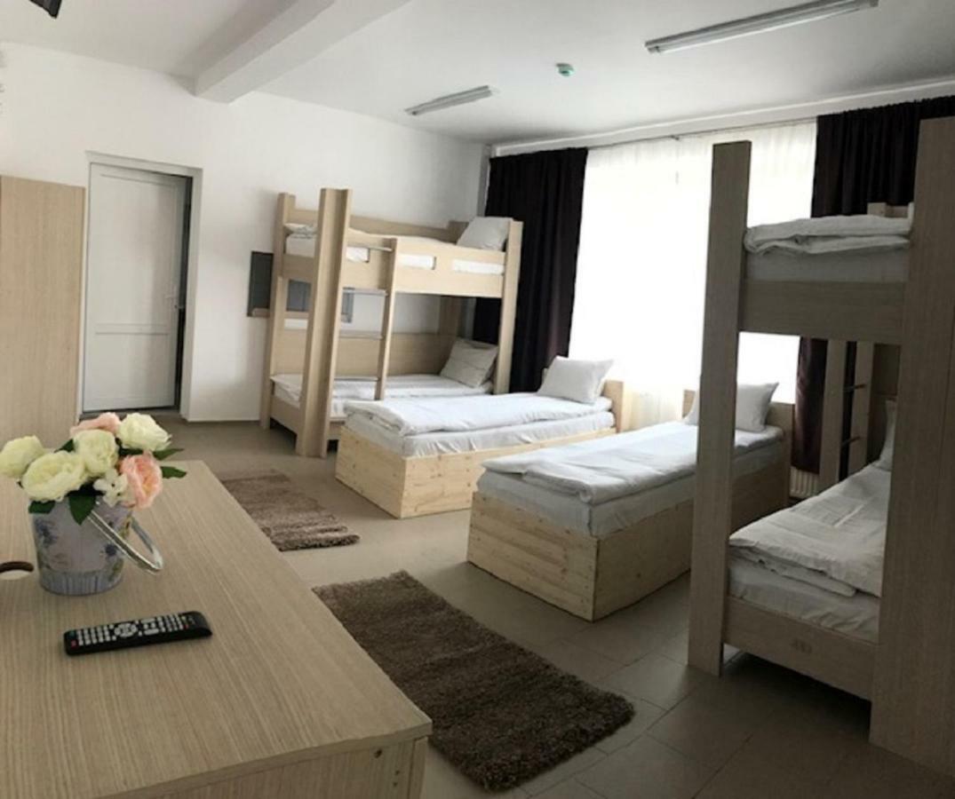 Hotel Nova Residence Popesti-Leordeni Экстерьер фото